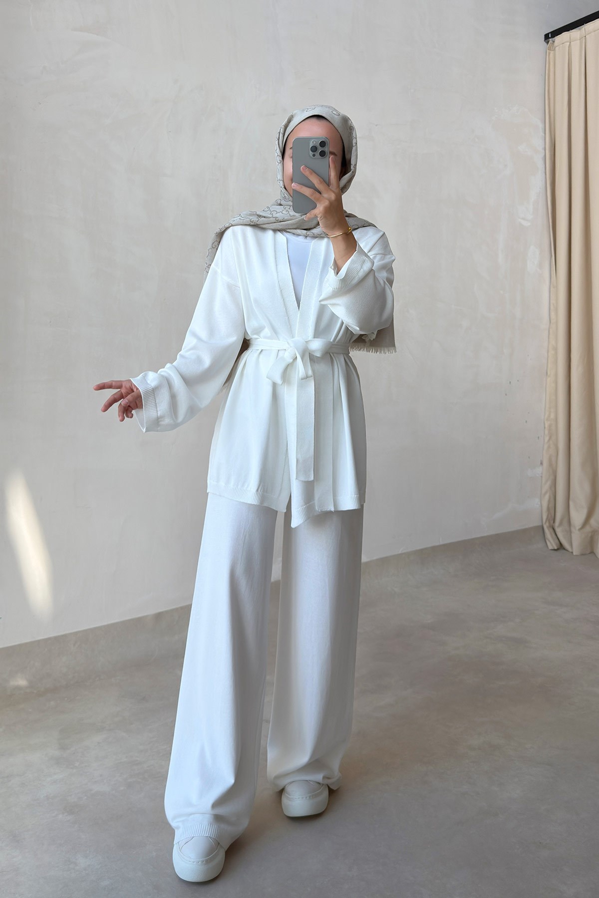 Premium Hırkalı Rayon Takım - Beyaz
