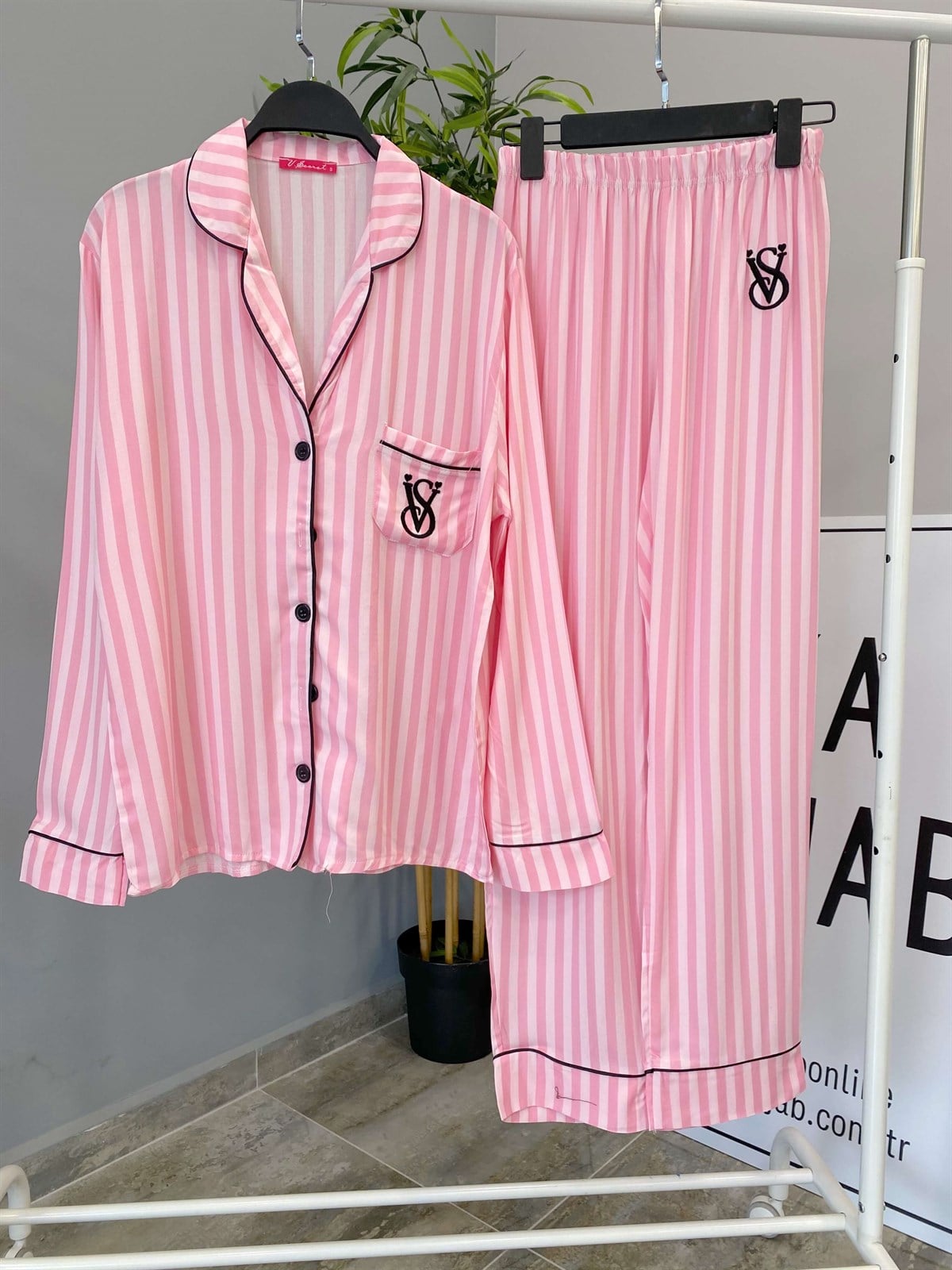 Vs Çizgili Pijama