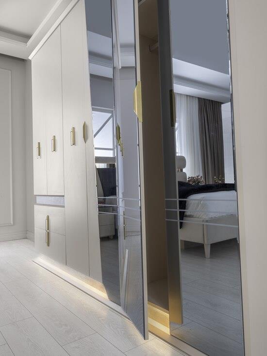 Vize Madrid 6 Kapılı DolapKapaklı Dolaplar