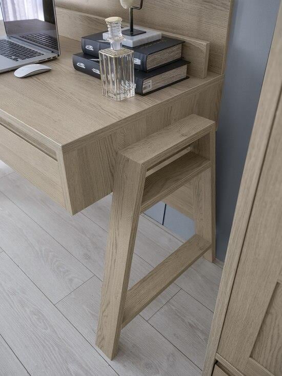 Vize Genç Vega Çalışma MasasıÇalışma Masası