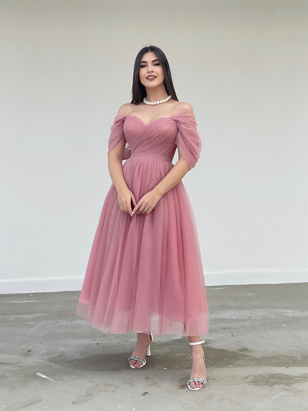 TheElsa | GİYİM | TAKI | Aden Pudra Pembe Özel Tasarım Korse Tül ElbiseELBİSEAden Pudra Pembe Özel Tasarım Korse Tül Elbise