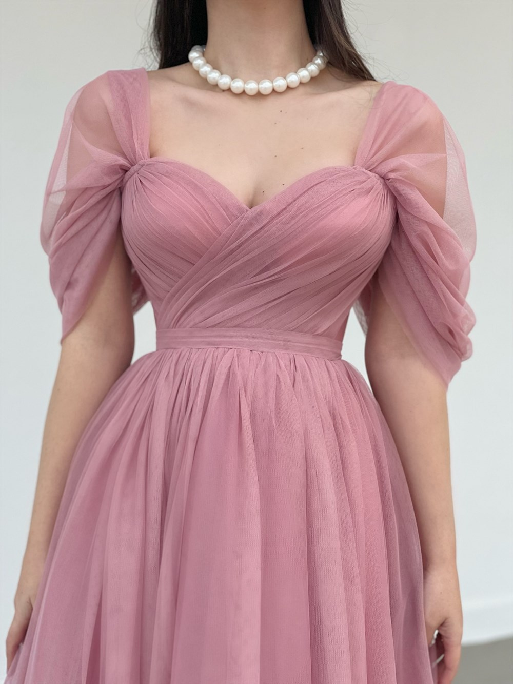 TheElsa | GİYİM | TAKI | Aden Pudra Pembe Özel Tasarım Korse Tül ElbiseELBİSEAden Pudra Pembe Özel Tasarım Korse Tül Elbise