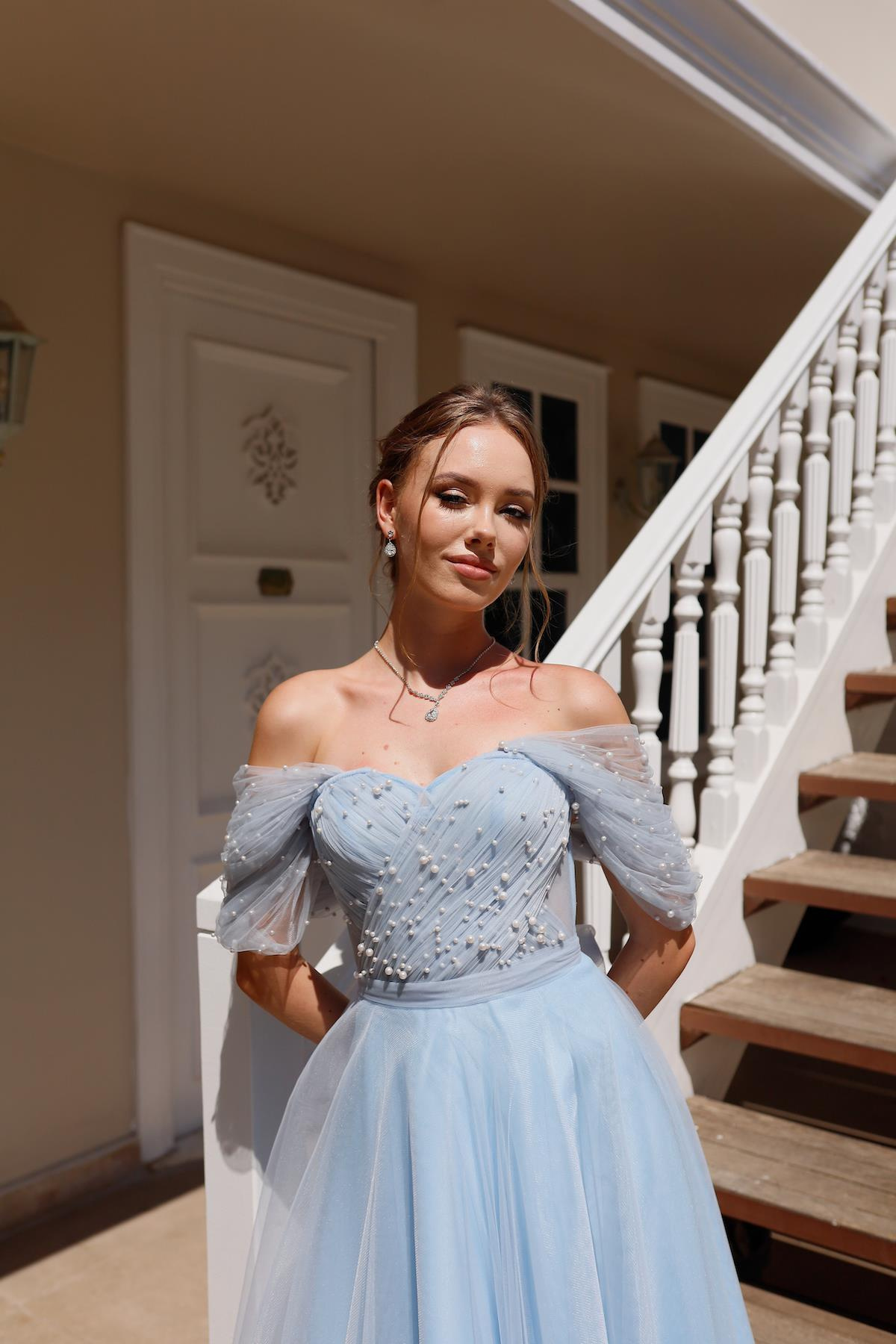 TheElsa | Kişiye Özel Üretim Abiye Elbiseler | Clara İncili Bebek Mavi Özel Tasarım Abiye Tül ElbiseÖZEL ÜRETİM TASARIM ELBİSELERClara İncili Bebek Mavi Özel Tasarım Abiye Tül Elbise