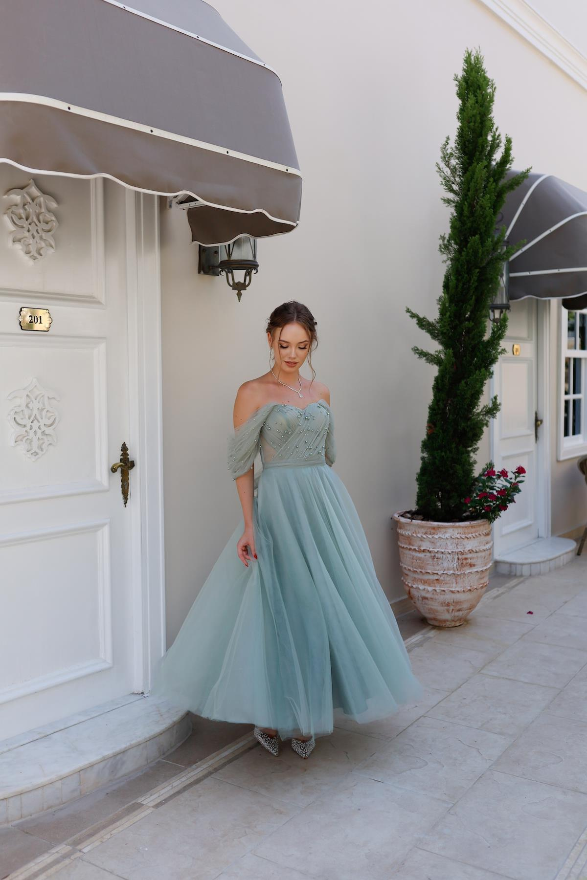 TheElsa | GİYİM | TAKI | Clara Mint Yeşil Özel Tasarım Abiye Tül ElbiseÖZEL ÜRETİM ELBİSEClara Mint Green Special Design Evening Dress Tulle Dress