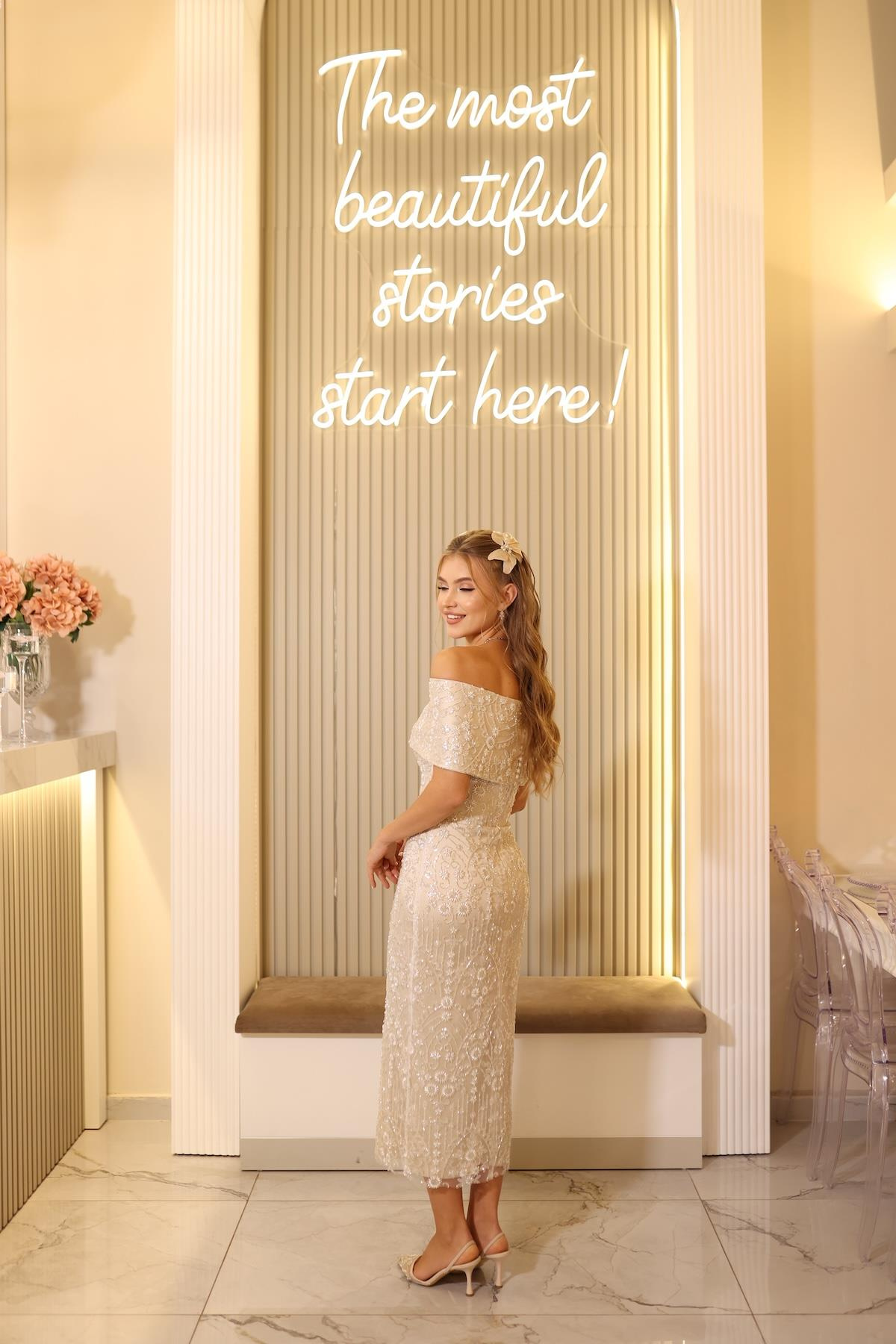 TheElsa | DIANADANTEL ELBİSELERDiana Saten Bolero Beyaz Çiçekli Nişan Nikah Davet Elbise
