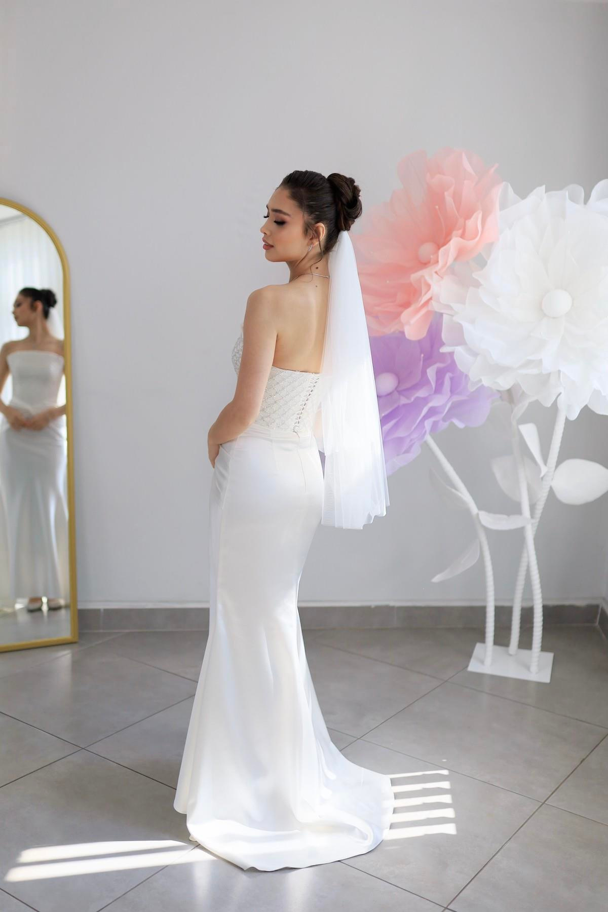 TheElsa | Kişiye Özel Üretim Abiye Elbiseler | Fiorenza Beyaz Balık Özel Tasarım Nikah Nişan ElbisesiBEYAZ ELBİSELERFiorenza Beyaz Balık Özel Tasarım Nikah Nişan Elbisesi