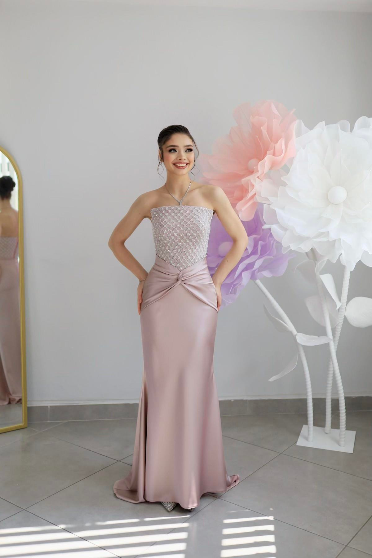 TheElsa | Kişiye Özel Üretim Abiye Elbise | Fiorenza Pudra Balık Özel Tasarım ElbiseDANTEL ELBİSELERFiorenza Pudra Balık Özel Tasarım Elbise
