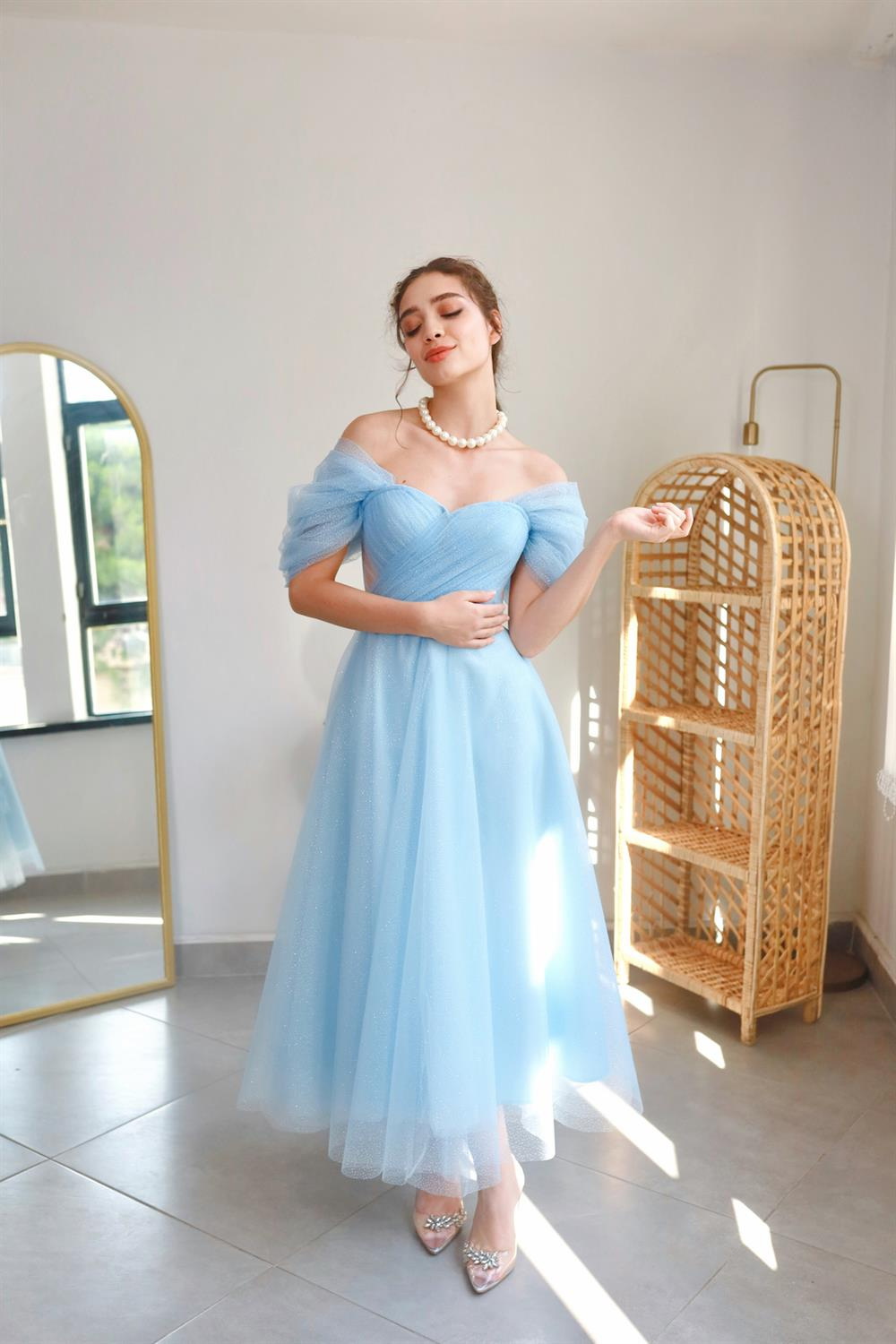 TheElsa | GİYİM | TAKI | Henna Simli Pudra Pembe Özel Tasarım Abiye Tül ElbiseÖZEL ÜRETİM ELBİSEHenna Simli Bebek Mavi Özel Tasarım Abiye Tül Elbise
