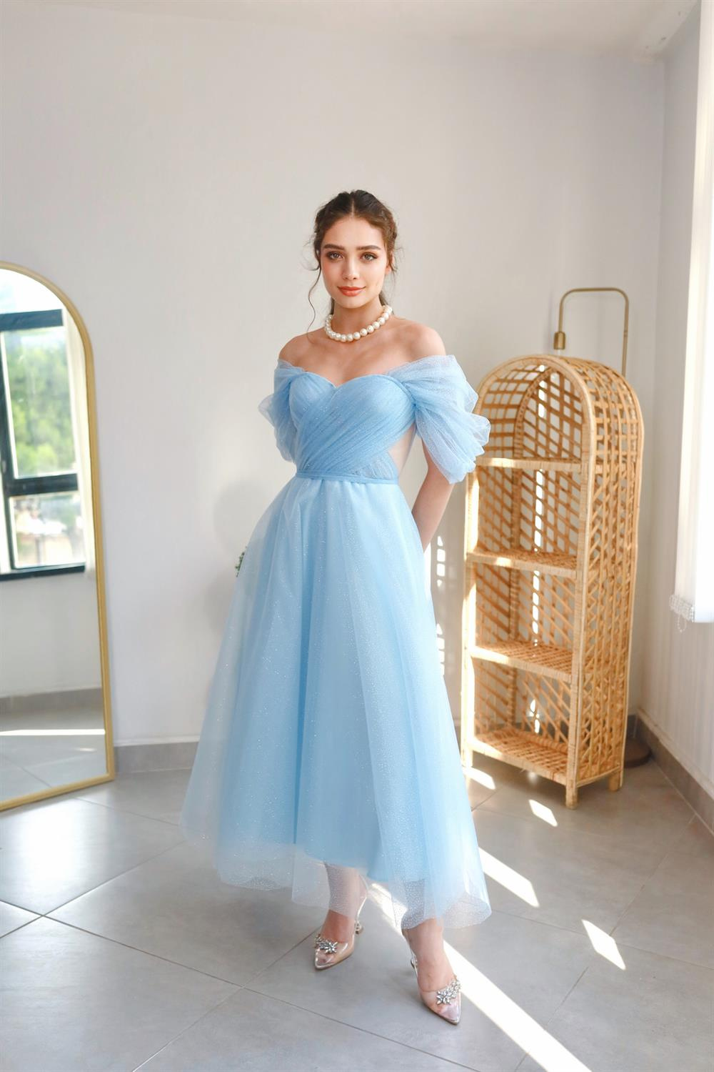 TheElsa | GİYİM | TAKI | Henna Simli Pudra Pembe Özel Tasarım Abiye Tül ElbiseÖZEL ÜRETİM ELBİSEHenna Simli Bebek Mavi Özel Tasarım Abiye Tül Elbise