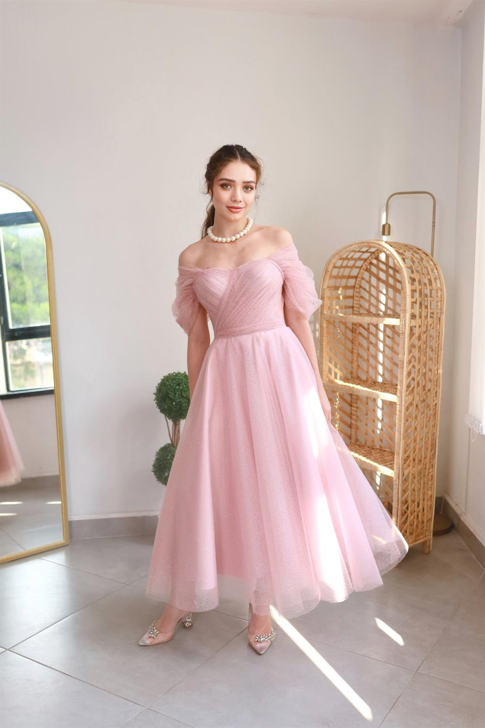 TheElsa | GİYİM | TAKI | Henna Simli Pudra Pembe Özel Tasarım Abiye Tül ElbiseÖZEL ÜRETİM ELBİSEHenna Simli Pudra Pembe Özel Tasarım Abiye Tül Elbise