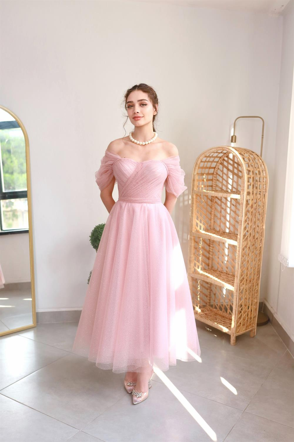 TheElsa | GİYİM | TAKI | Henna Simli Pudra Pembe Özel Tasarım Abiye Tül ElbiseÖZEL ÜRETİM ELBİSEHenna Simli Pudra Pembe Özel Tasarım Abiye Tül Elbise