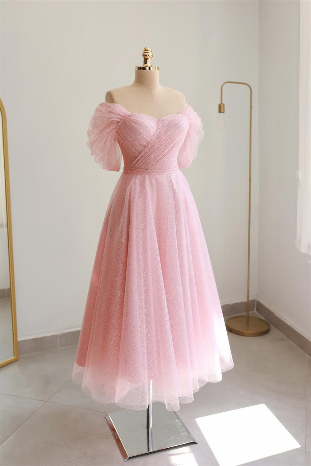 TheElsa | GİYİM | TAKI | Henna Simli Pudra Pembe Özel Tasarım Abiye Tül ElbiseÖZEL ÜRETİM ELBİSEHenna Simli Pudra Pembe Özel Tasarım Abiye Tül Elbise