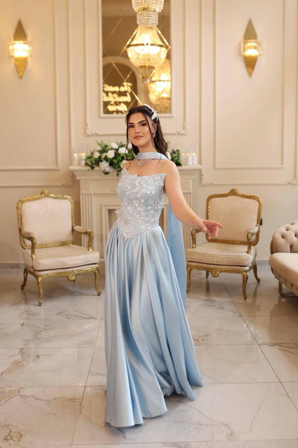 TheElsa | HERA MAVİSADE ELBİSELERHera Mavi Korseli Uzun Saten Nişan Davet Elbisesi
