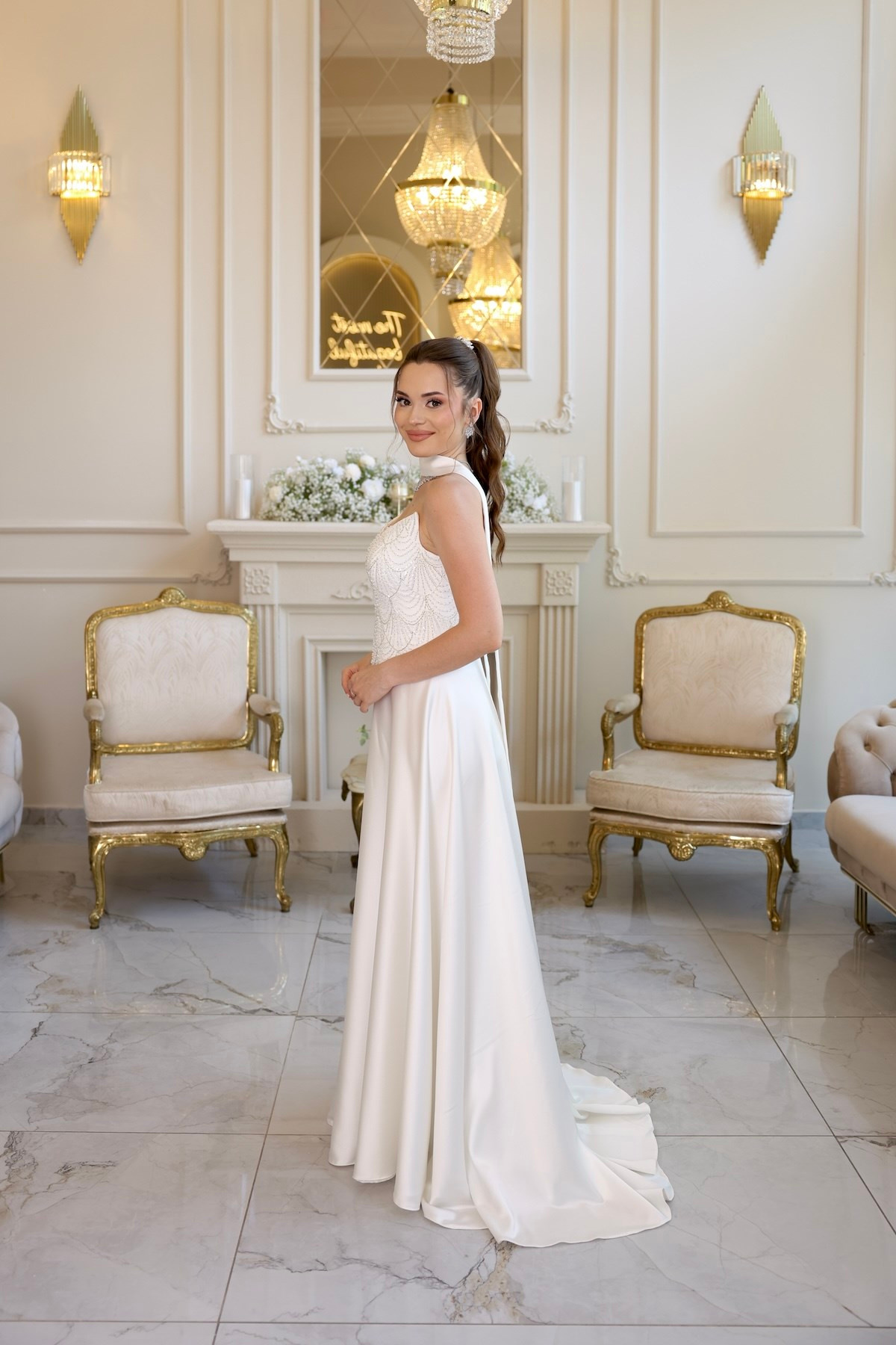 TheElsa | Hera Monica Beyaz Kloş Etek Dantel Nikah Nişan Söz ElbisesiBEYAZ ELBİSELERHera Monica Beyaz Kloş Etek Dantel Nikah Nişan Söz Elbisesi