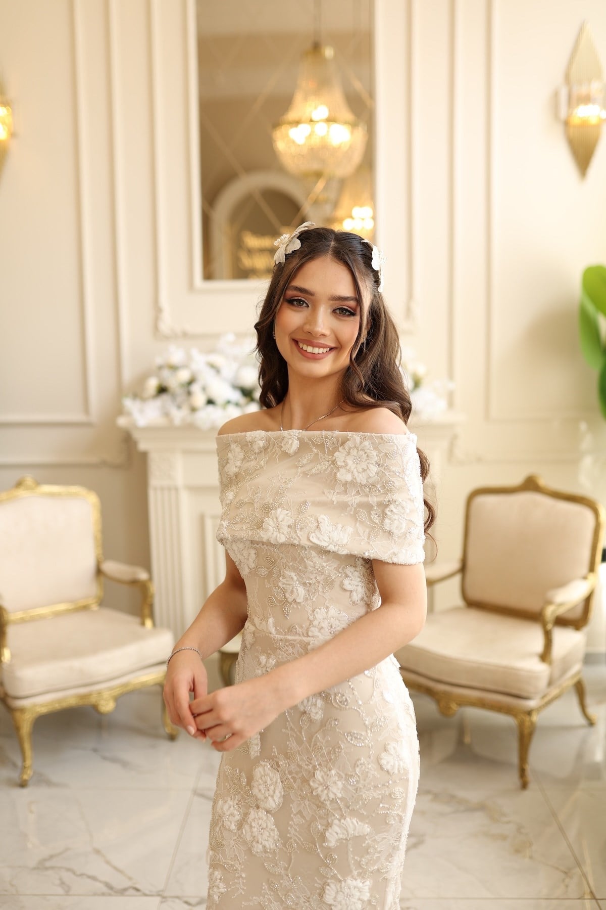 TheElsa | Kalina Beyaz Balık BEYAZ DANTEL ELBİSELERKalina Beyaz Balık Çiçekli Özel Tasarım Dantel Nişan Nikah  Elbise