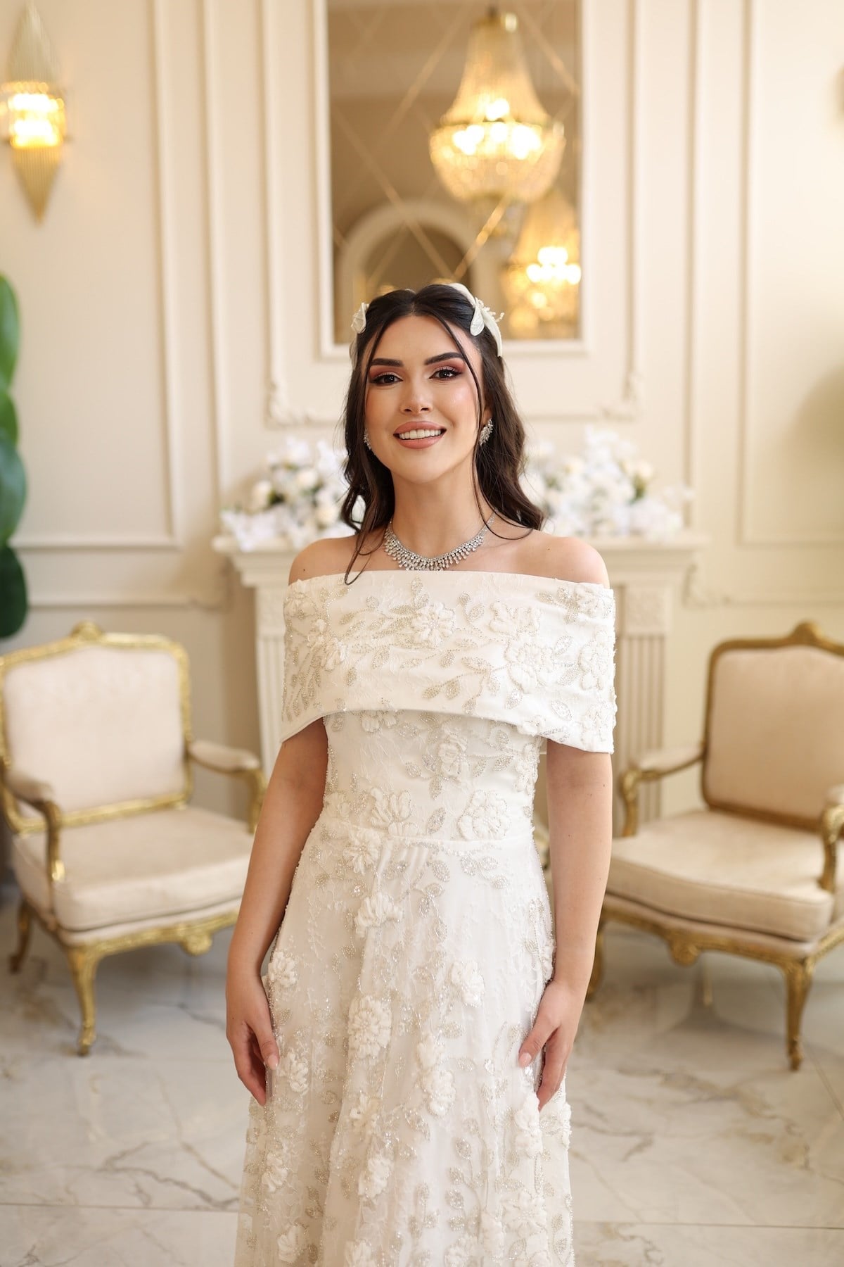 TheElsa | Kalina Beyaz Maxi BEYAZ DANTEL ELBİSELERKalina Beyaz Maxi Çiçekli Özel Tasarım Dantel Nişan Nikah Elbise