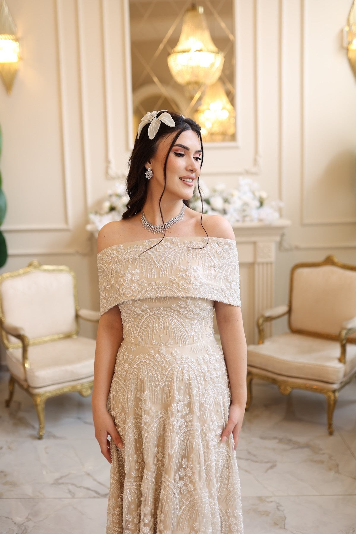 TheElsa | Lalin Prenses Saten Bolero BEYAZ DANTEL ELBİSELERLalin Prenses Saten Bolero Beyaz Çiçekli Nişan Nikah Davet Elbise