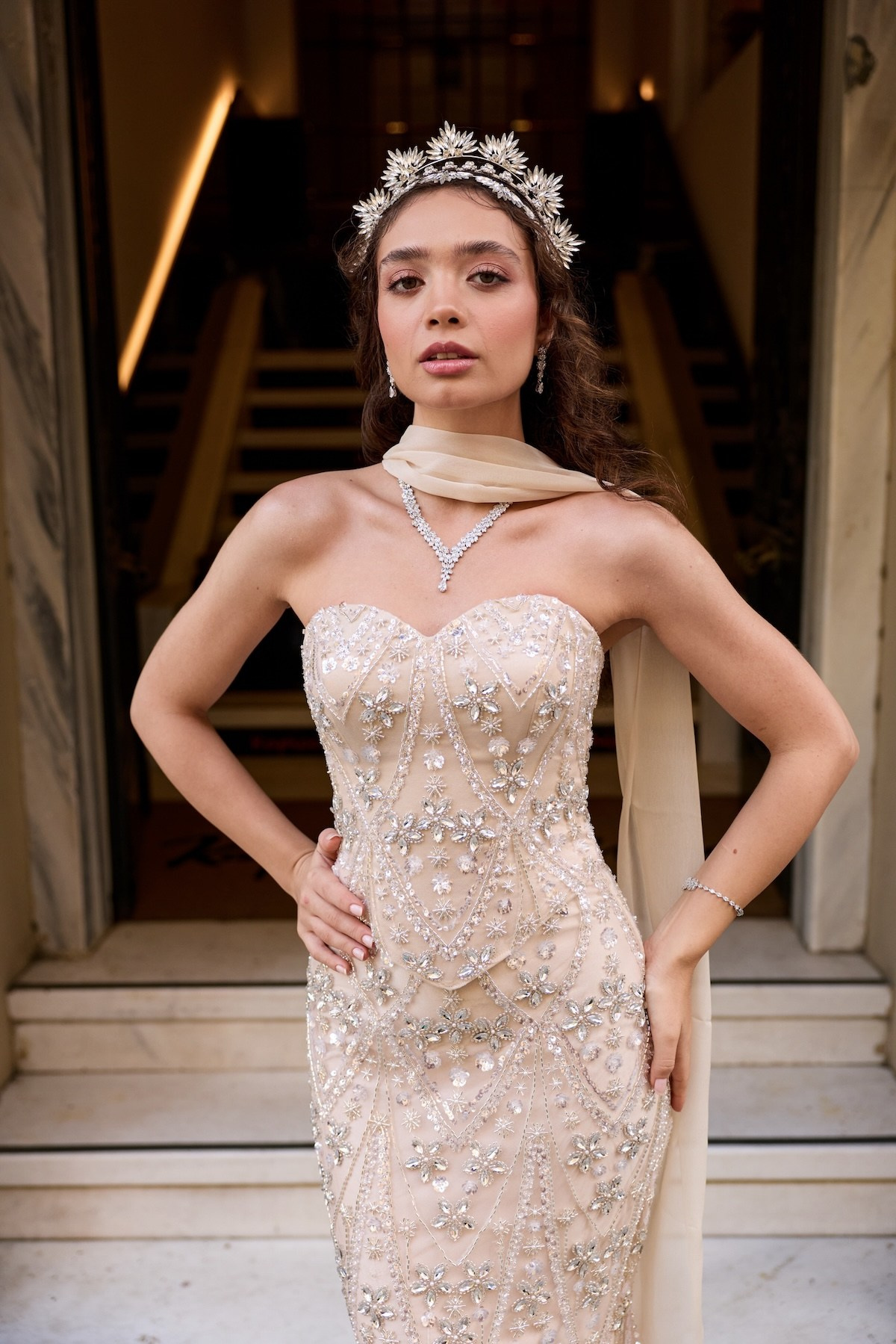 TheElsa | Hera Laura Kalp Yaka Bej Dantel Balık Korse Etek Nikah Nişan Söz ElbisesiRENKLİ DANTEL ELBİSELERLaura Kalp Yaka Bej Dantel Balık Korse Etek Nikah Nişan Söz Elbisesi