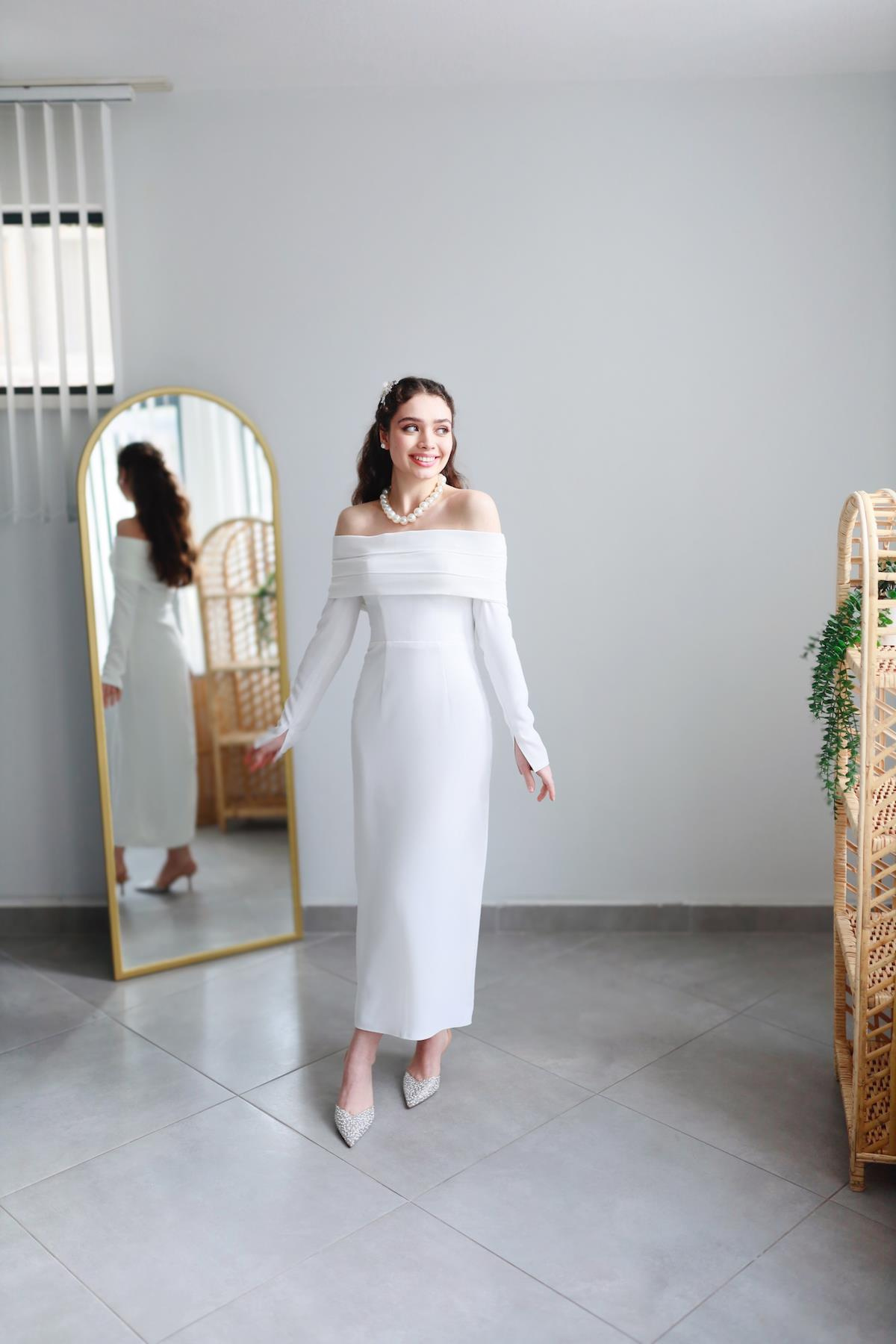 TheElsa | Kişiye Özel Üretim Abiye Elbise | Leyla Beyaz Özel Tasarım Kalem ElbiseÖZEL ÜRETİM ELBİSELeyla Beyaz Özel Tasarım Kalem Nikah Nişan Elbisesi