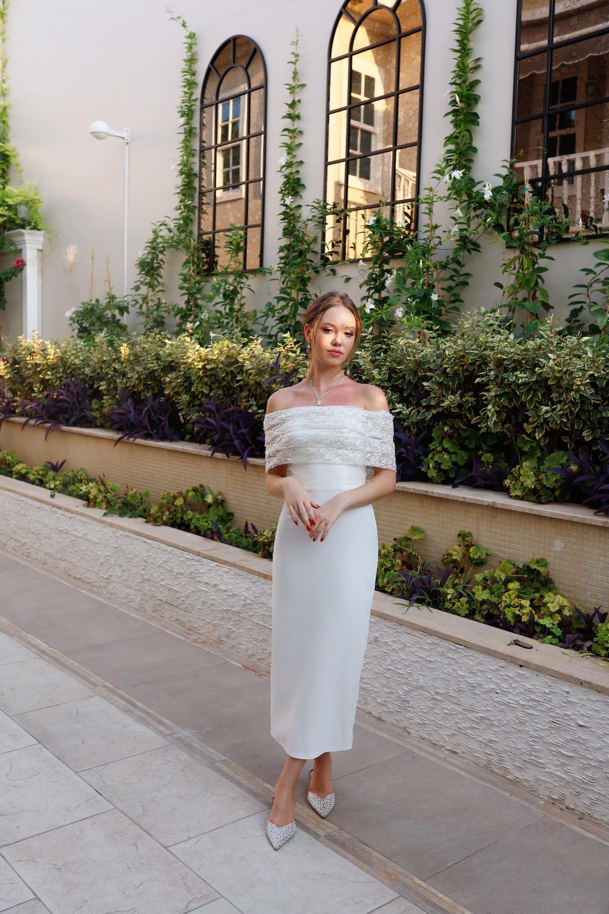 TheElsa | Personalized Evening Dress | Linda White Special Design Lace Detailed Pencil Wedding Engagement DressÖZEL ÜRETİM ELBİSELinda White Special Design Lace Detailed Pencil Wedding Engagement Dress