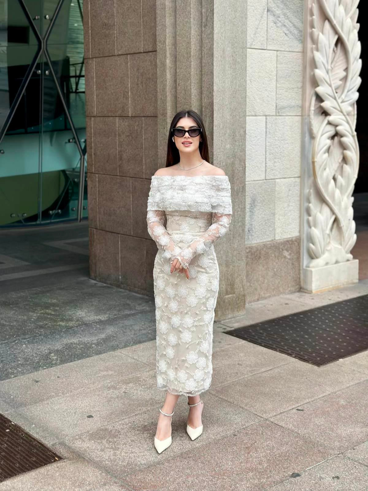 TheElsa | Custom Made Evening Dress | Marseille White Floral Special Design Lace Evening DressÖZEL ÜRETİM ELBİSEMarseille White Floral Special Design Lace Evening Dress