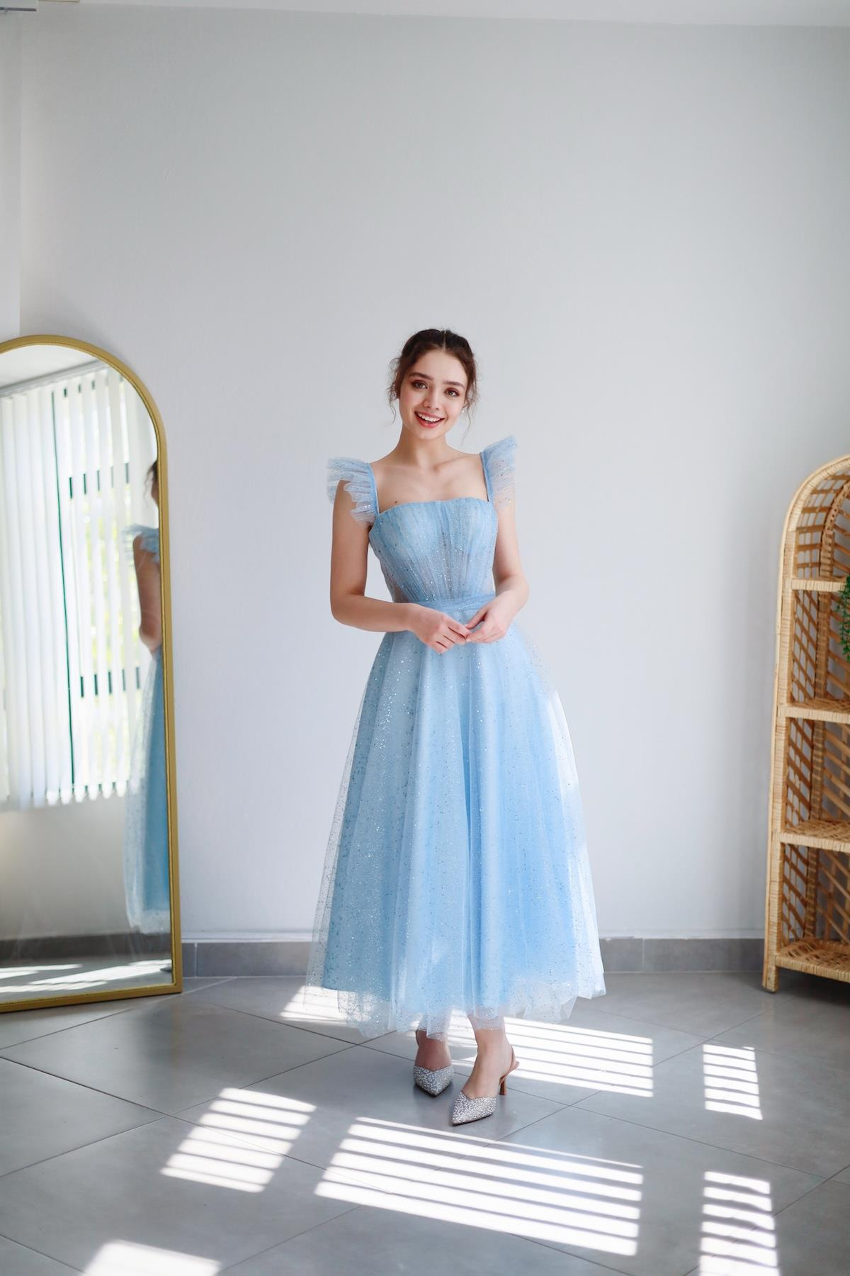 TheElsa | Kişiye Özel Üretim Abiye Elbise | Melissa Bebek Mavi Özel Tasarım Simli Tül Abiye ElbiseÖZEL ÜRETİM ELBİSEMelissa Baby Blue Special Design Silvery Tulle Evening Dress