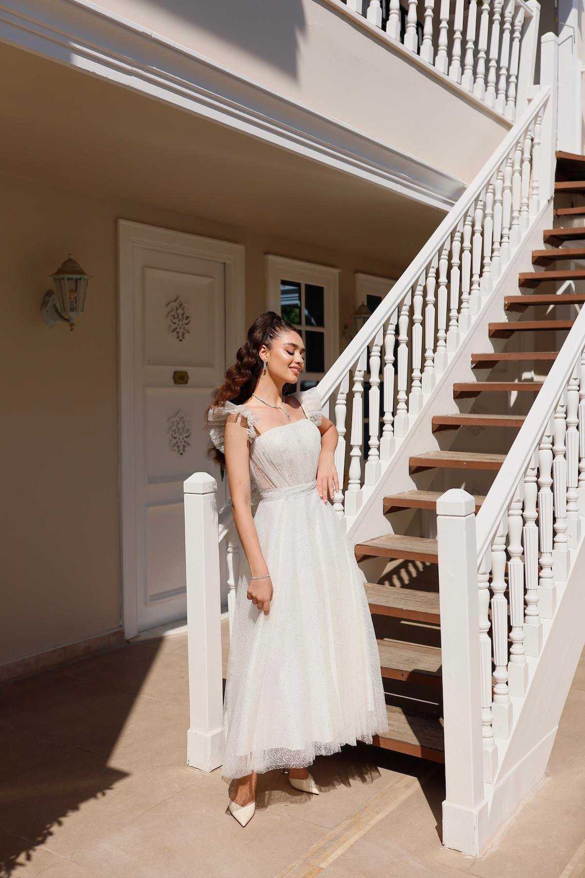 TheElsa | Kişiye Özel Üretim Abiye Elbise | Melissa Beyaz Özel Tasarım Simli Tül Abiye ElbiseÖZEL ÜRETİM ELBİSEMelissa White Special Design Silvery Tulle Evening Dress