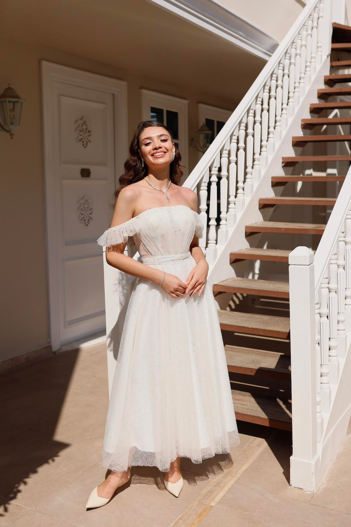 TheElsa | Kişiye Özel Üretim Abiye Elbise | Melissa Beyaz Özel Tasarım Simli Tül Abiye ElbiseÖZEL ÜRETİM ELBİSEMelissa White Special Design Silvery Tulle Evening Dress