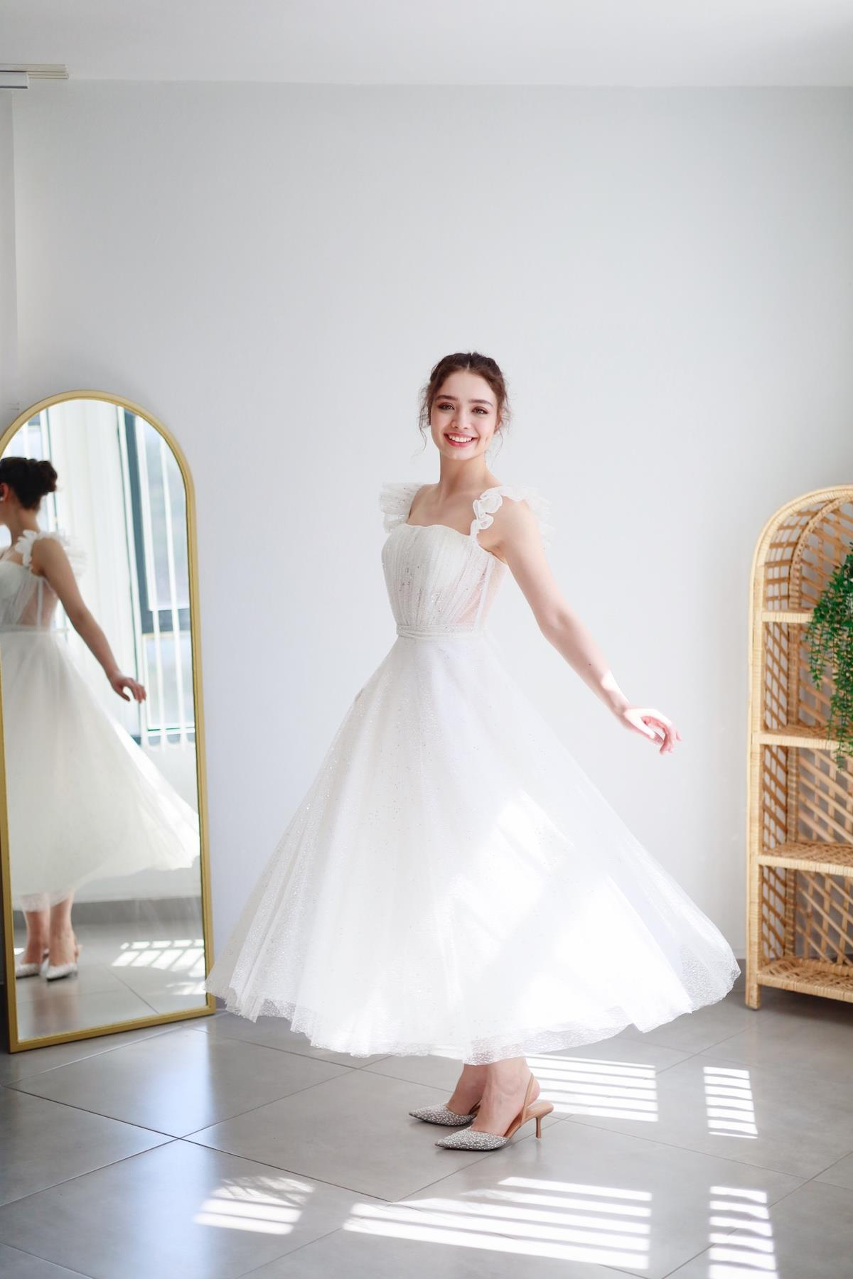 TheElsa | Kişiye Özel Üretim Abiye Elbise | Melissa Beyaz Özel Tasarım Simli Tül Abiye ElbiseÖZEL ÜRETİM ELBİSEMelissa White Special Design Silvery Tulle Evening Dress