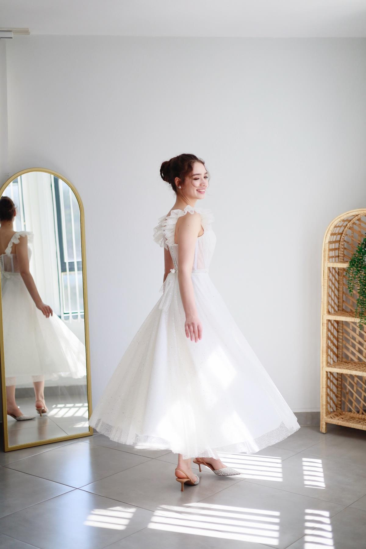 TheElsa | Kişiye Özel Üretim Abiye Elbise | Melissa Beyaz Özel Tasarım Simli Tül Abiye ElbiseÖZEL ÜRETİM ELBİSEMelissa White Special Design Silvery Tulle Evening Dress