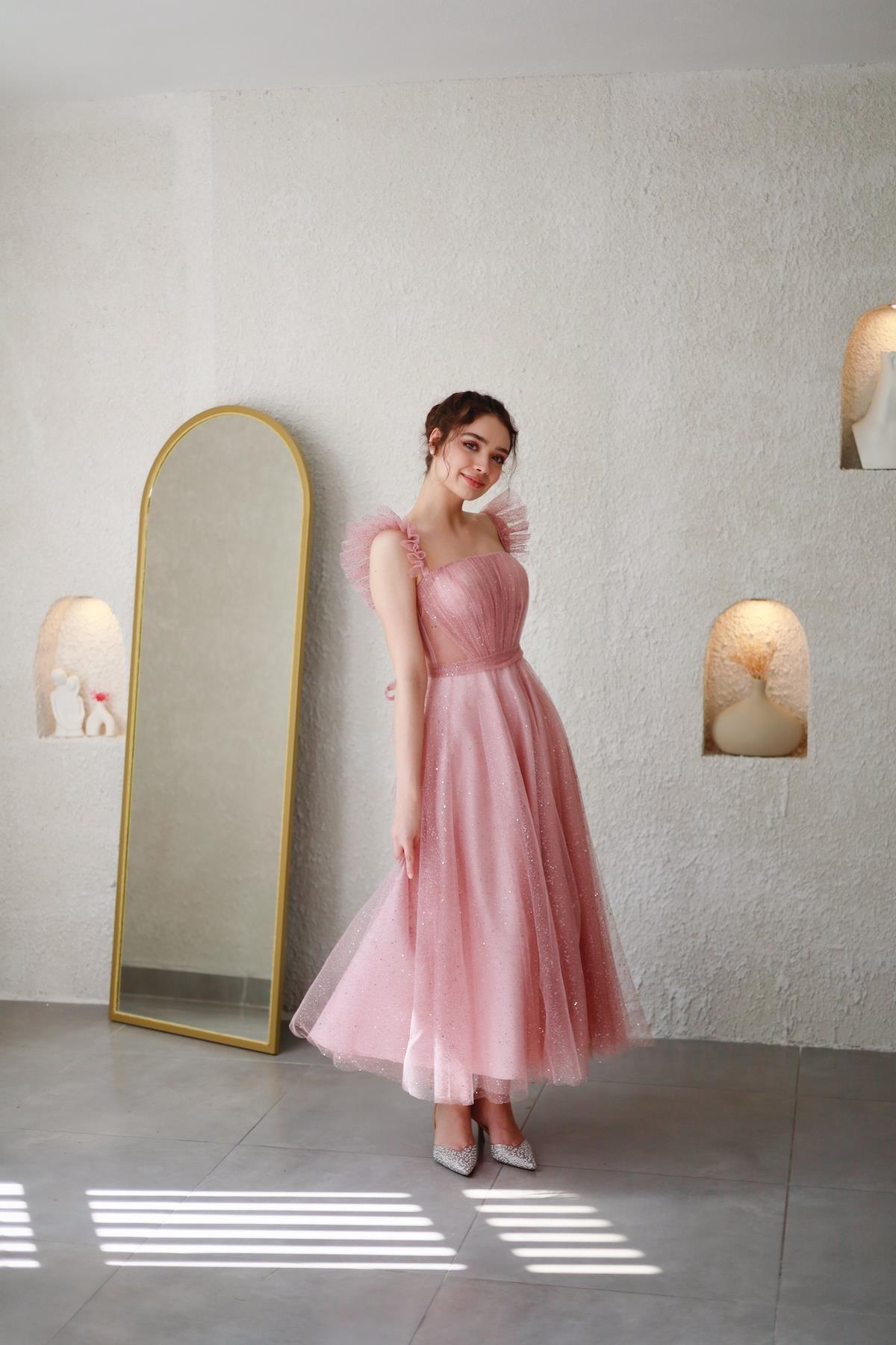 TheElsa | Kişiye Özel Üretim Abiye Elbise | Melissa Pudra Özel Tasarım Simli Tül Abiye ElbiseÖZEL ÜRETİM ELBİSEMelissa Powder Special Design Silvery Tulle Evening Dress