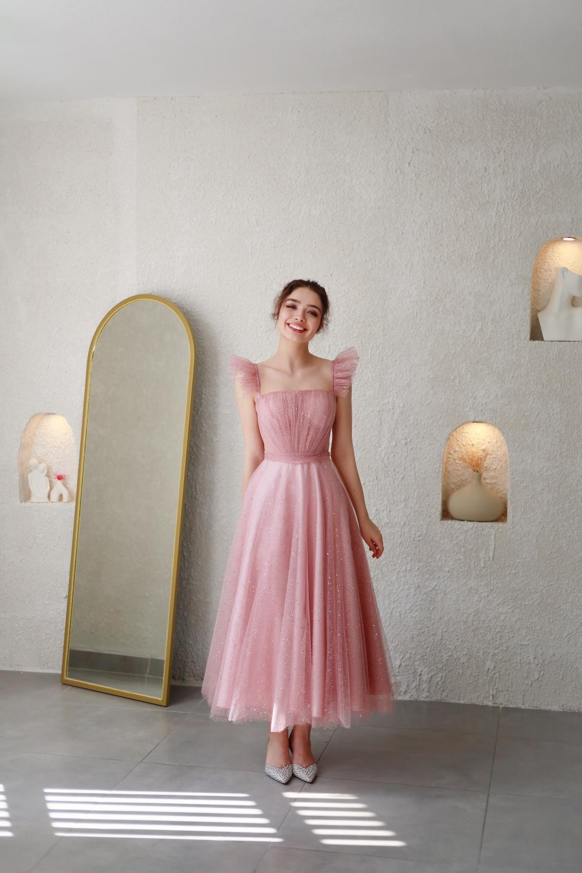 TheElsa | Kişiye Özel Üretim Abiye Elbise | Melissa Pudra Özel Tasarım Simli Tül Abiye ElbiseÖZEL ÜRETİM ELBİSEMelissa Powder Special Design Silvery Tulle Evening Dress