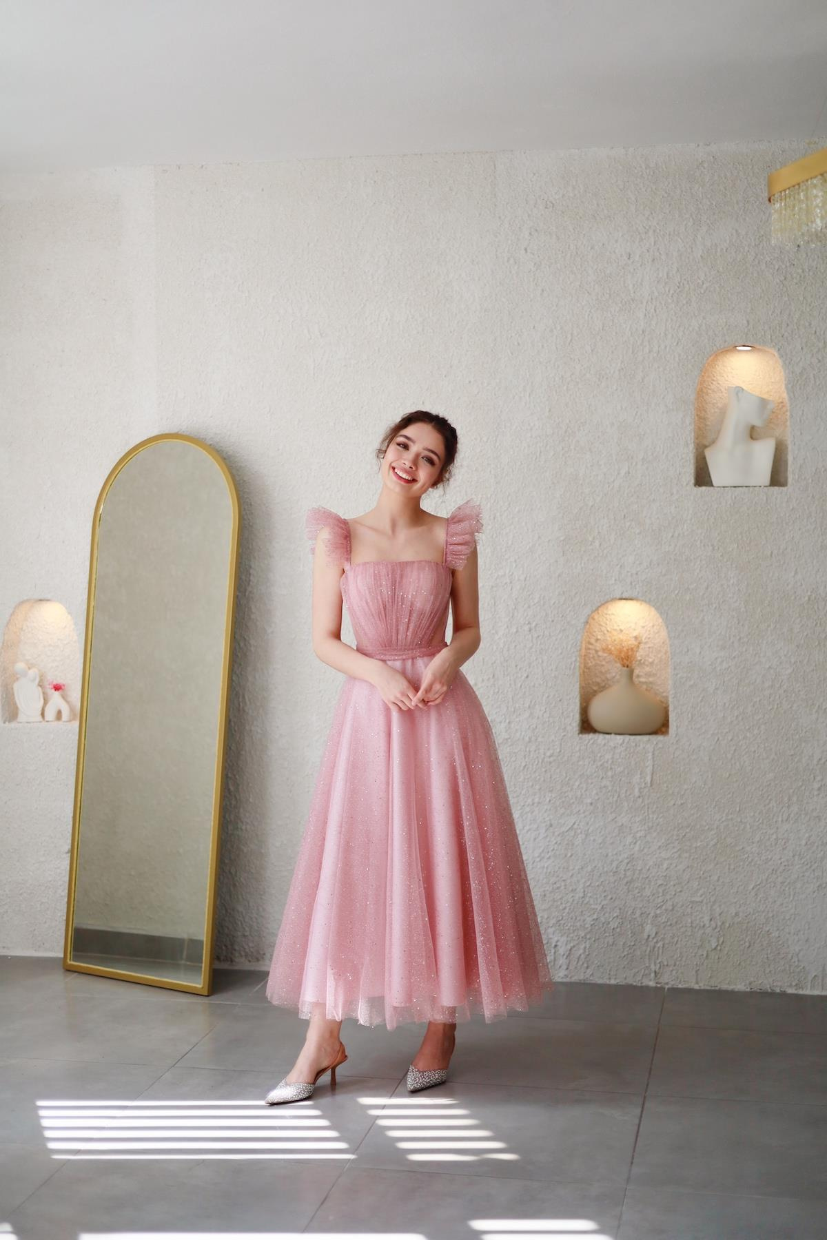 TheElsa | Kişiye Özel Üretim Abiye Elbise | Melissa Pudra Özel Tasarım Simli Tül Abiye ElbiseÖZEL ÜRETİM ELBİSEMelissa Powder Special Design Silvery Tulle Evening Dress