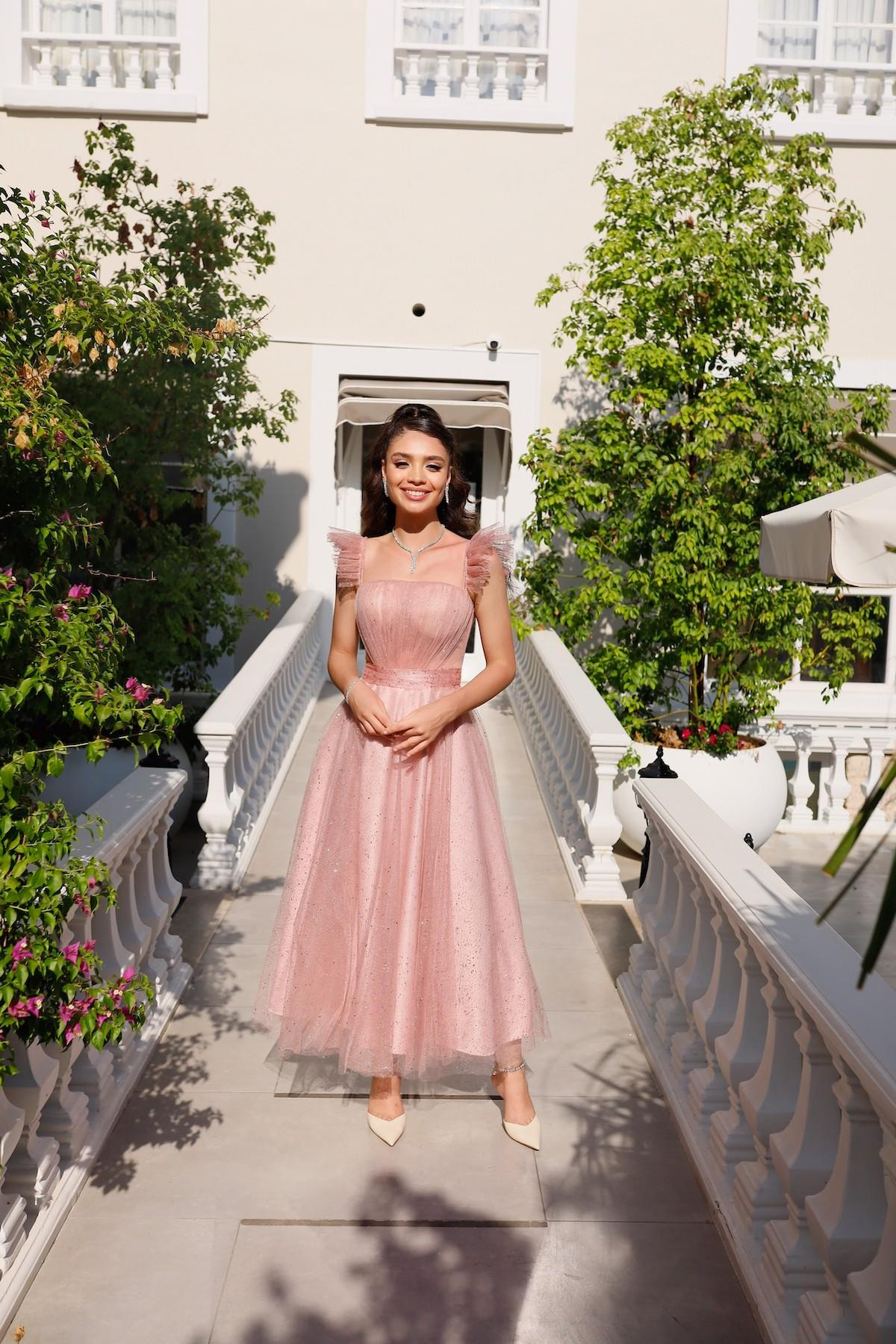 TheElsa | Kişiye Özel Üretim Abiye Elbise | Melissa Pudra Özel Tasarım Simli Tül Abiye ElbiseÖZEL ÜRETİM ELBİSEMelissa Powder Special Design Silvery Tulle Evening Dress