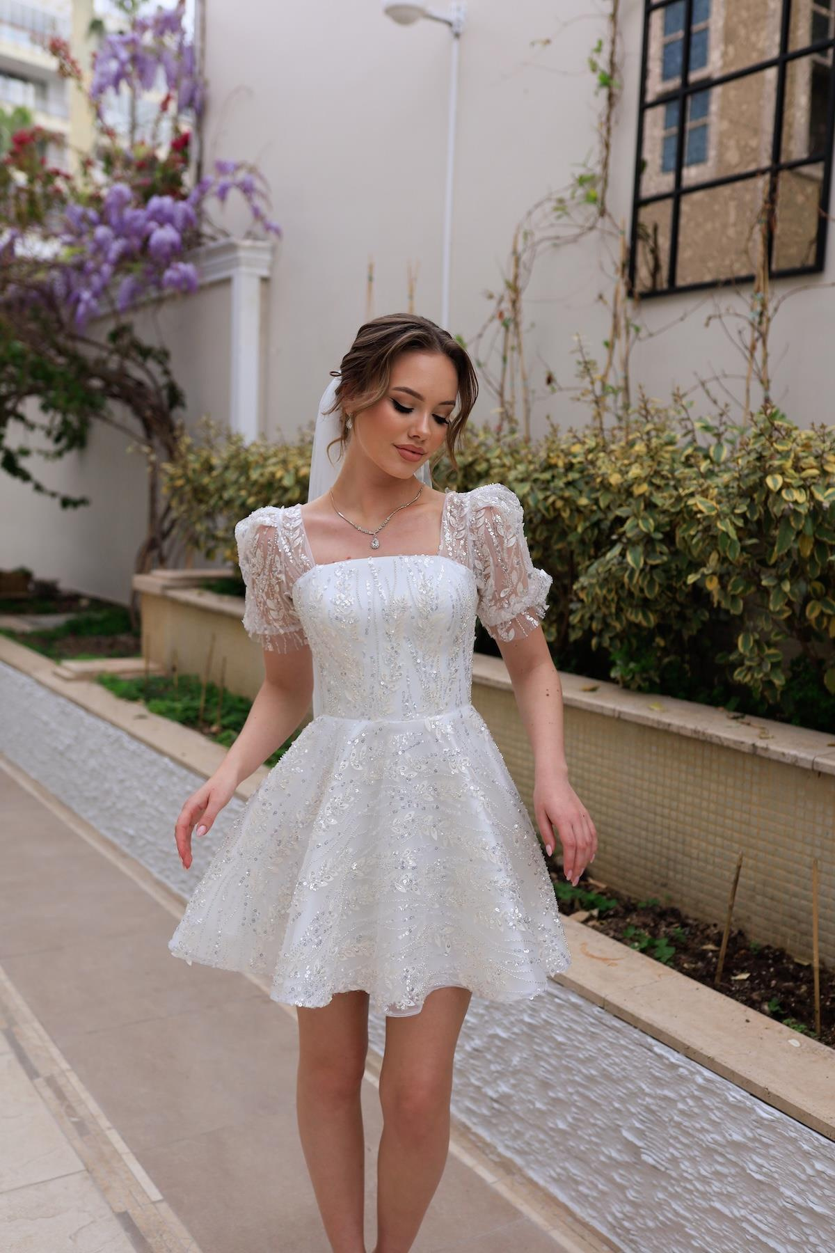 TheElsa | AFTER | Miranda Mini Dantel After Tasarım ElbiseAFTER KOLEKSİYONUMiranda Mini Dantel After Tasarım Elbise