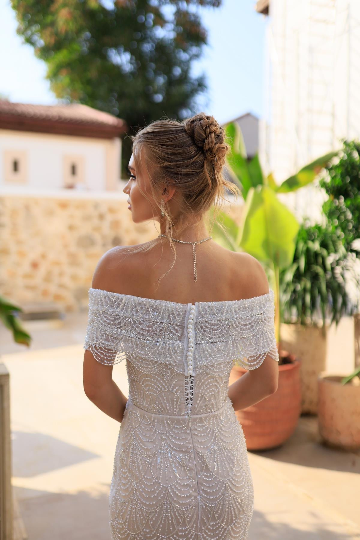 TheElsa | MONICA BOLERO KALEMÖZEL ÜRETİM TASARIM ELBİSELERMonica Bolero Kalem Özel Tasarım Dantel Nişan Nikah Elbisesi