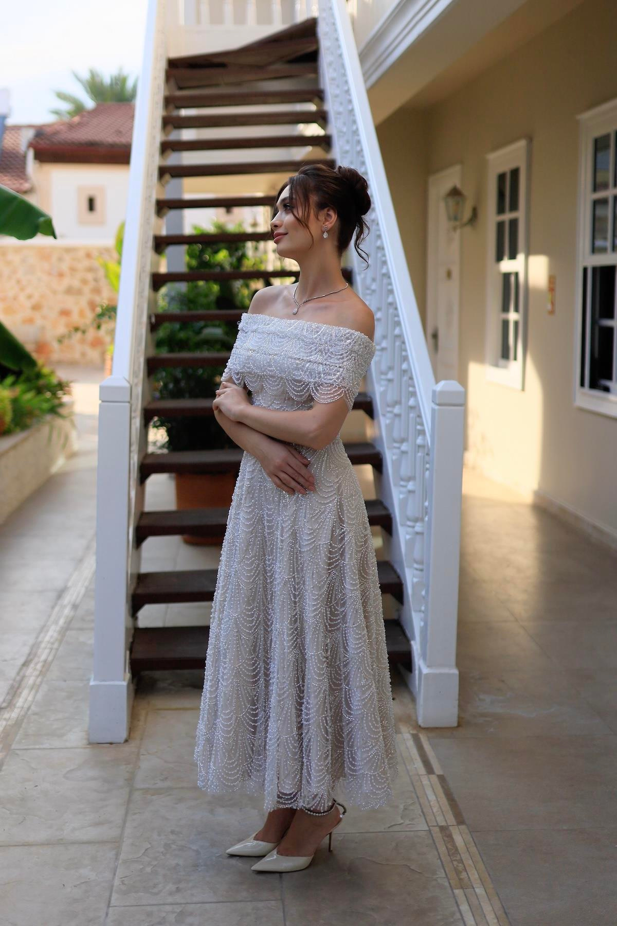 TheElsa | MONICA BOLERO PRENSESBEYAZ ELBİSELERMonica Bolero Prenses Özel Tasarım Dantel Nişan Nikah Elbisesi