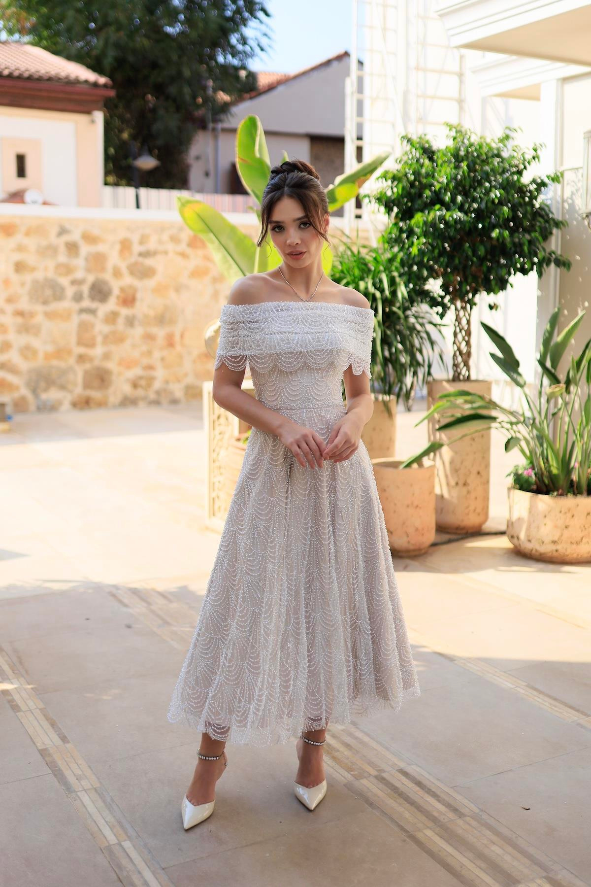 TheElsa | MONICA BOLERO PRENSESBEYAZ ELBİSELERMonica Bolero Prenses Özel Tasarım Dantel Nişan Nikah Elbisesi