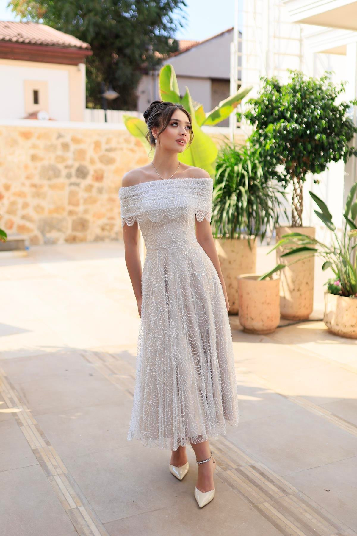 TheElsa | MONICA BOLERO PRENSESBEYAZ ELBİSELERMonica Bolero Prenses Özel Tasarım Dantel Nişan Nikah Elbisesi