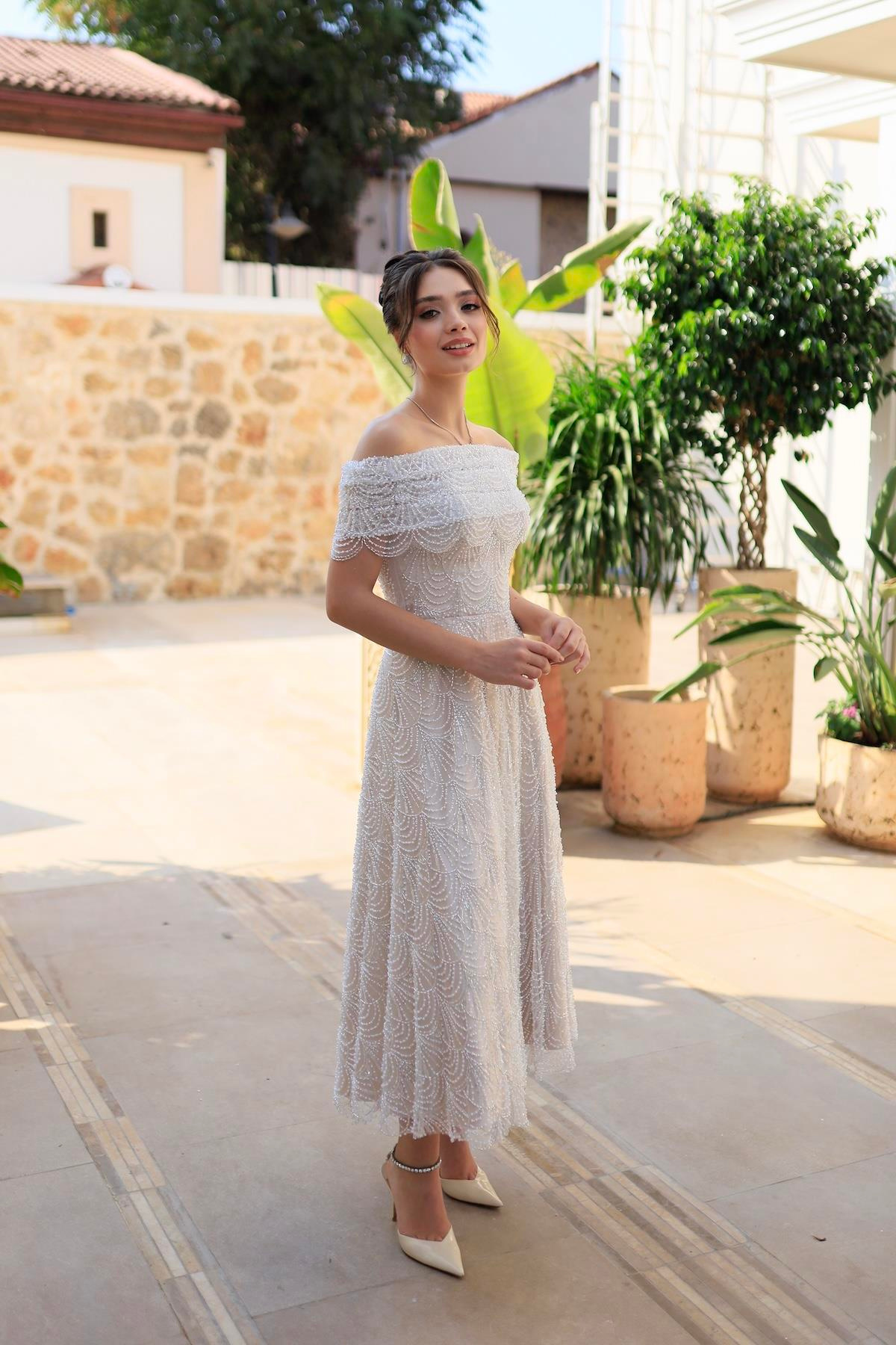 TheElsa | MONICA BOLERO PRENSESBEYAZ ELBİSELERMonica Bolero Prenses Özel Tasarım Dantel Nişan Nikah Elbisesi