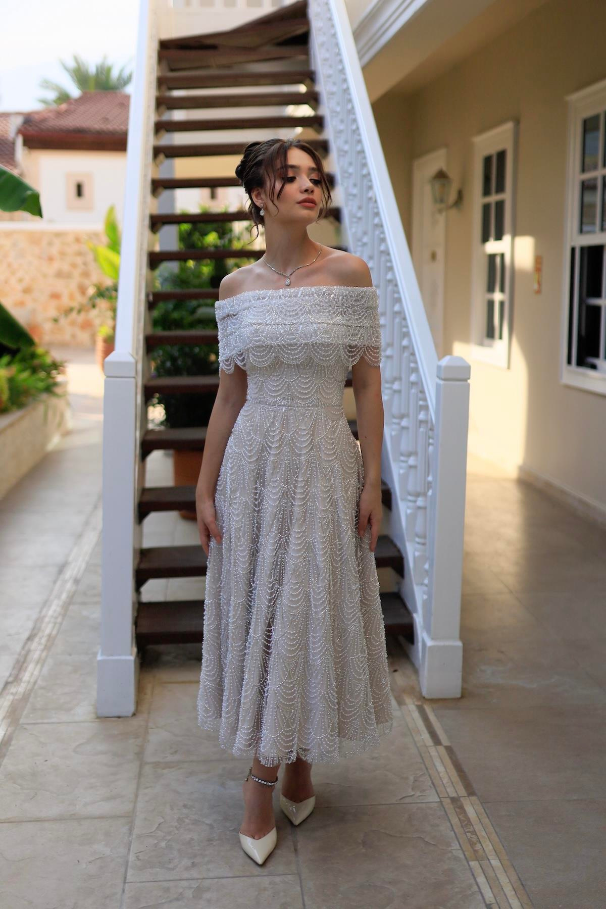 TheElsa | MONICA BOLERO PRENSESBEYAZ ELBİSELERMonica Bolero Prenses Özel Tasarım Dantel Nişan Nikah Elbisesi