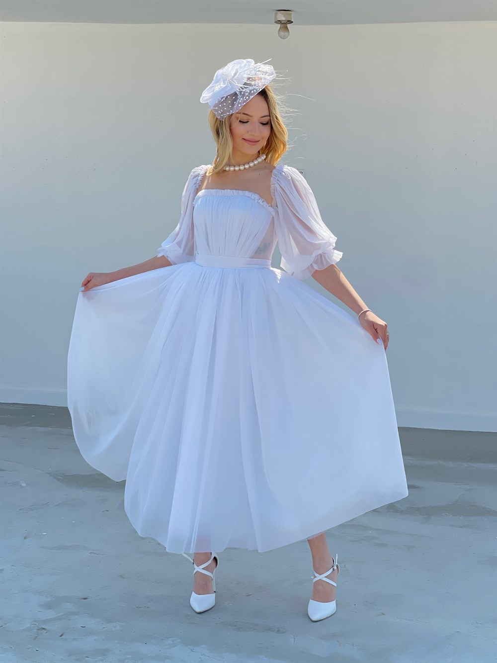 TheElsa | GİYİM | TAKI | Pera Beyaz Özel Tasarım Simli Tül Nikah ElbisesiELBİSEPera Beyaz Özel Tasarım Simli Tül Nikah Elbisesi