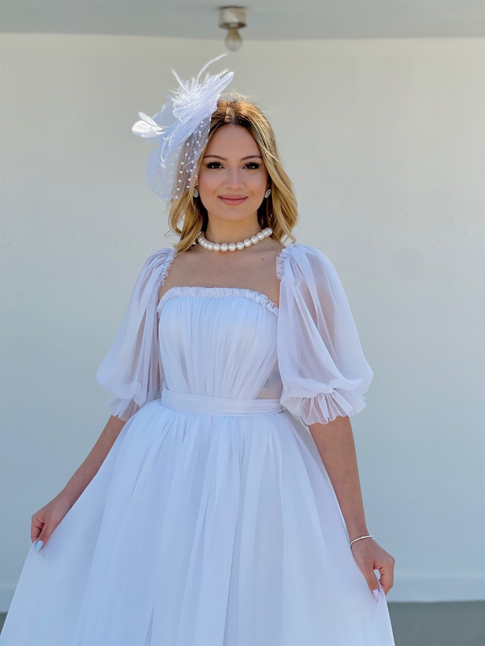 TheElsa | GİYİM | TAKI | Pera Beyaz Özel Tasarım Simli Tül Nikah ElbisesiELBİSEPera Beyaz Özel Tasarım Simli Tül Nikah Elbisesi