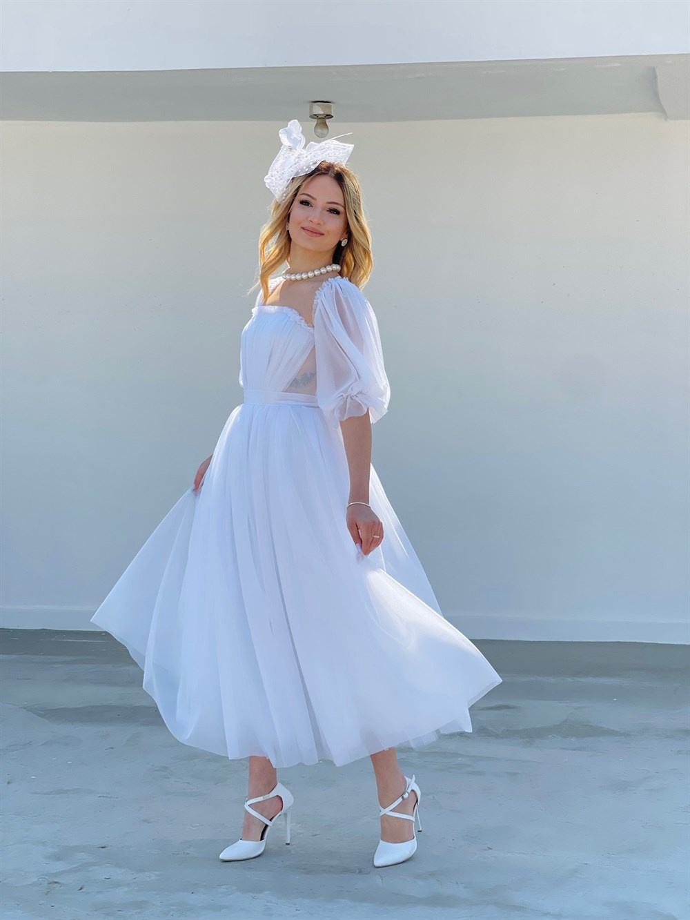 TheElsa | GİYİM | TAKI | Pera Beyaz Özel Tasarım Simli Tül Nikah ElbisesiELBİSEPera Beyaz Özel Tasarım Simli Tül Nikah Elbisesi