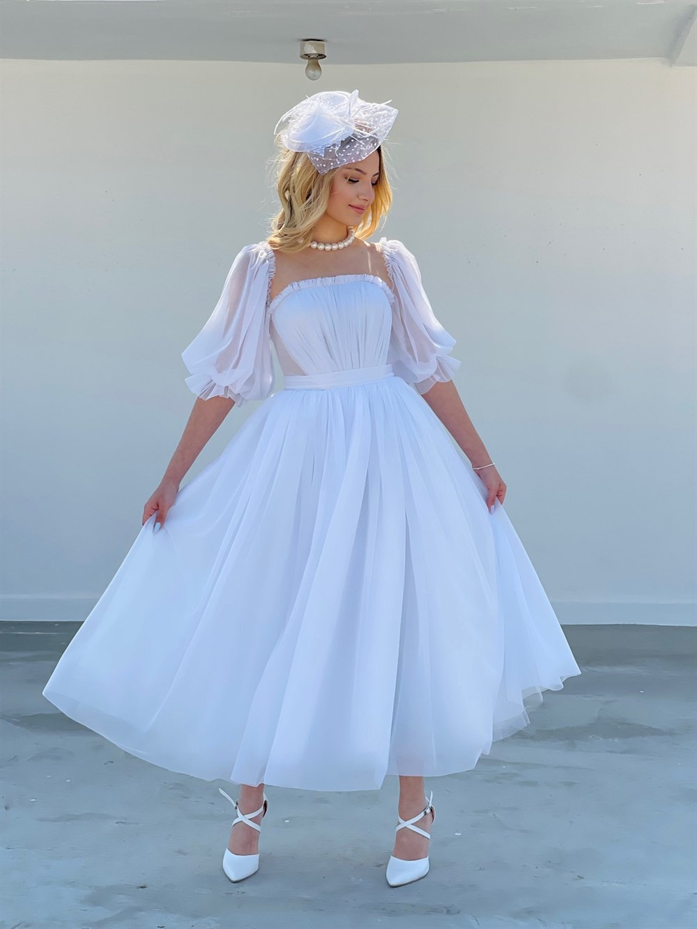 TheElsa | GİYİM | TAKI | Pera Beyaz Özel Tasarım Simli Tül Nikah ElbisesiELBİSEPera Beyaz Özel Tasarım Simli Tül Nikah Elbisesi