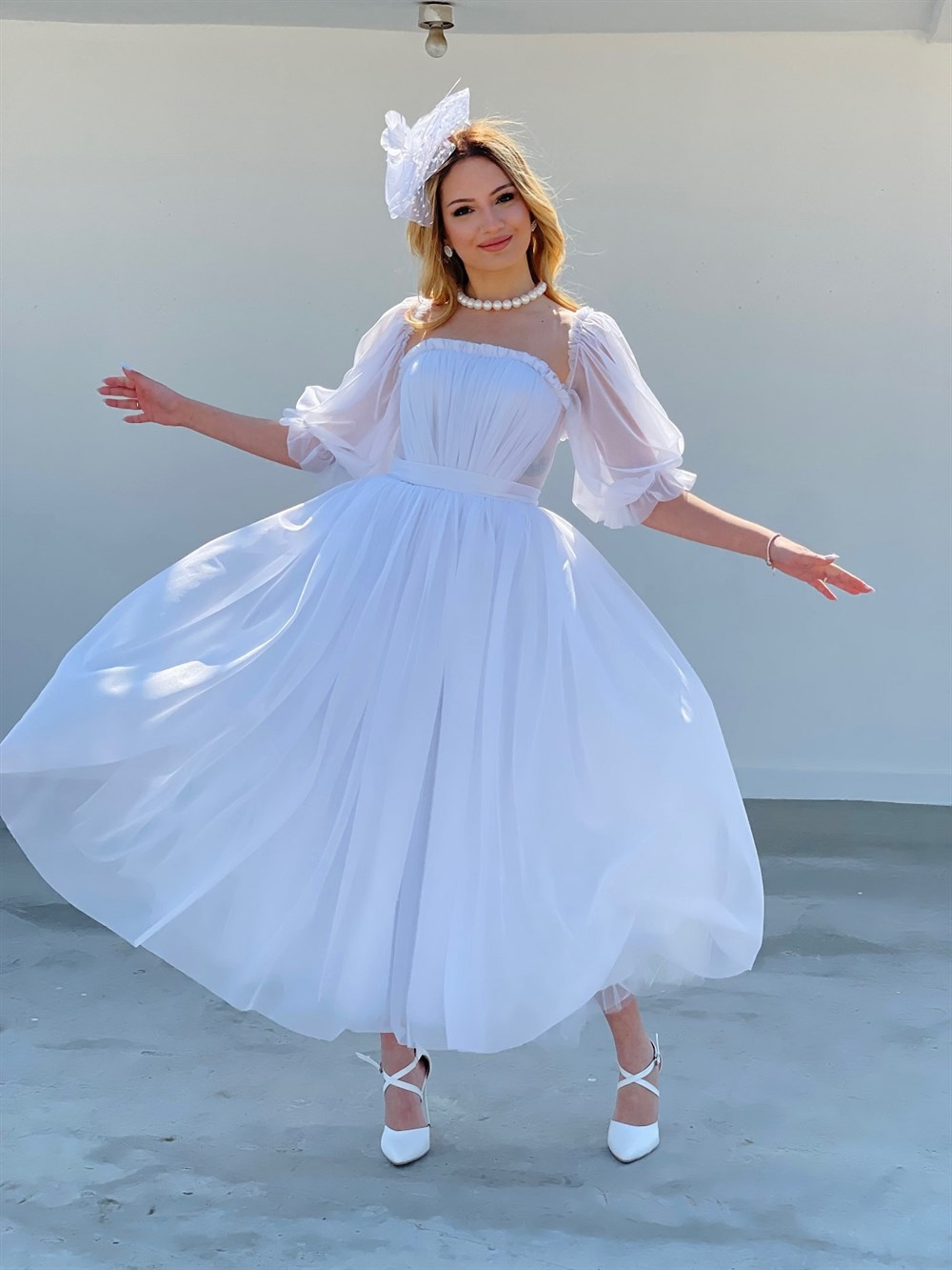 TheElsa | GİYİM | TAKI | Pera Beyaz Özel Tasarım Simli Tül Nikah ElbisesiELBİSEPera Beyaz Özel Tasarım Simli Tül Nikah Elbisesi
