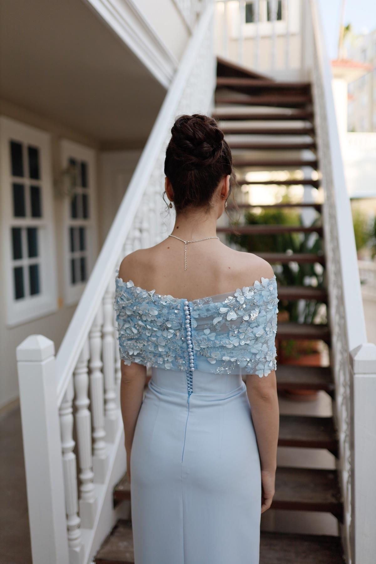 TheElsa | Kişiye Özel Üretim Abiye Elbise | Piraye Mavi Özel Tasarım Dantel Detaylı Kalem Nikah Nişan ElbisesiDANTEL ELBİSELERPiraye Mavi Özel Tasarım Dantel Detaylı Kalem Nikah Nişan Elbisesi
