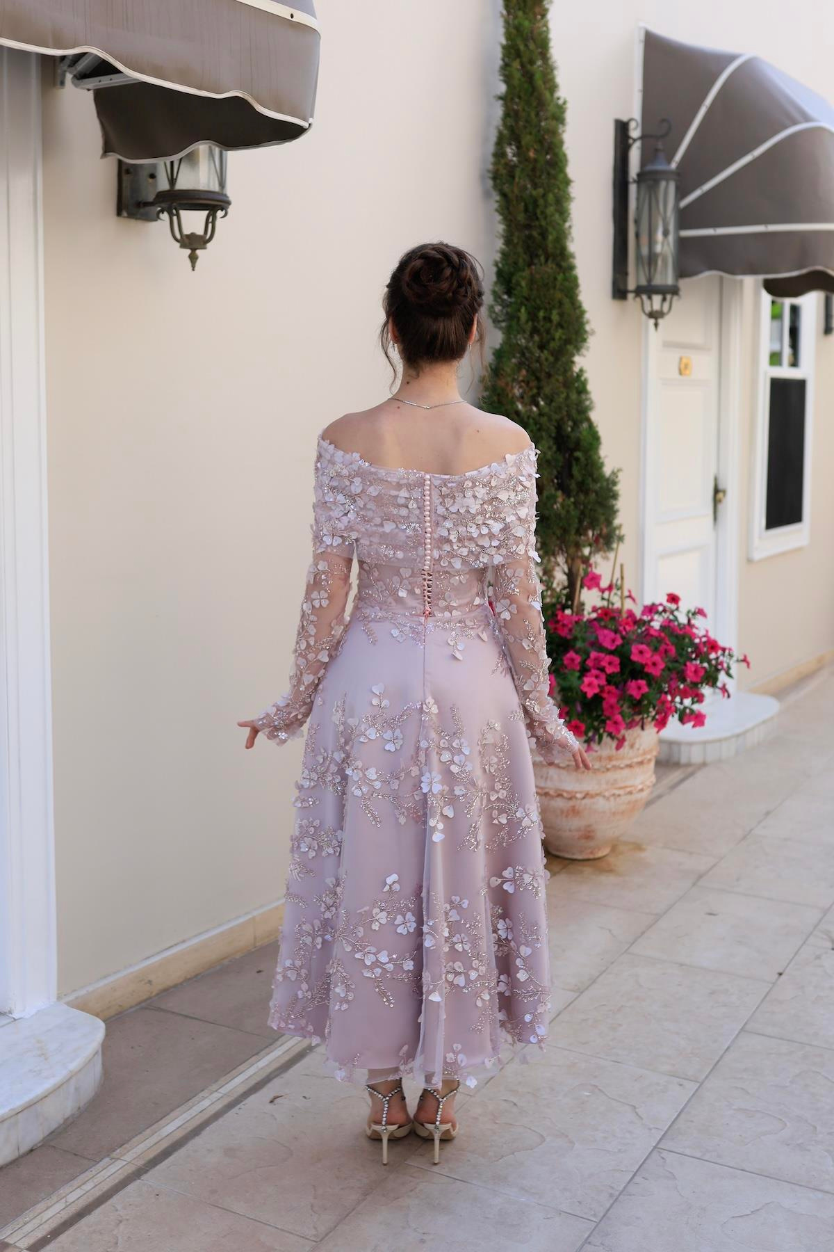 TheElsa | Kişiye Özel Üretim Abiye Elbise | Prenses Lavinya Pudra Çiçekli Özel Tasarım Dantel Abiye ElbiseÖZEL ÜRETİM ELBİSEPrincess Lavinya Powder Floral Special Design Lace Evening Dress