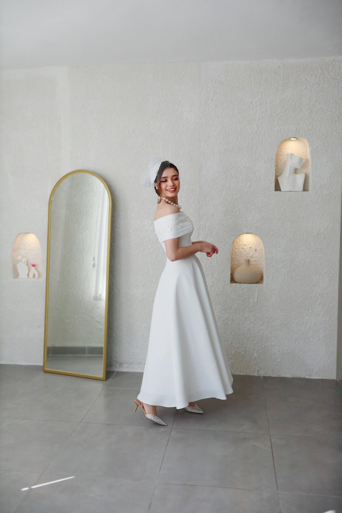 TheElsa | Kişiye Özel Üretim Abiye Elbiseler | Prenses Leyla Beyaz Özel Tasarım Dantel Abiye ElbiseBEYAZ ELBİSELERPrenses Leyla Beyaz Özel Tasarım Dantel Abiye Elbise
