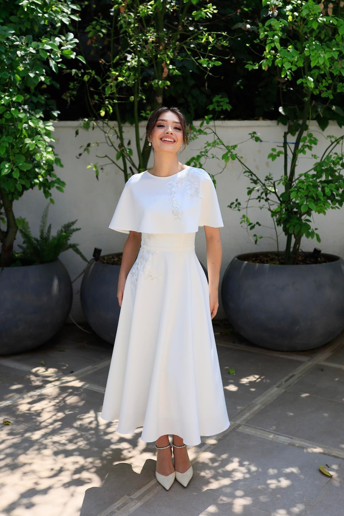 TheElsa | ROYAL PRENSESBEYAZ ELBİSELERRoyal Prenses Beyaz Özel Tasarım Nişan Nikah Elbisesi